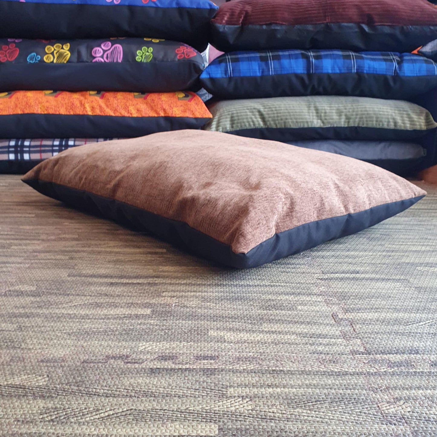 Brown Pet Cushion With Zip Off Washable Cover