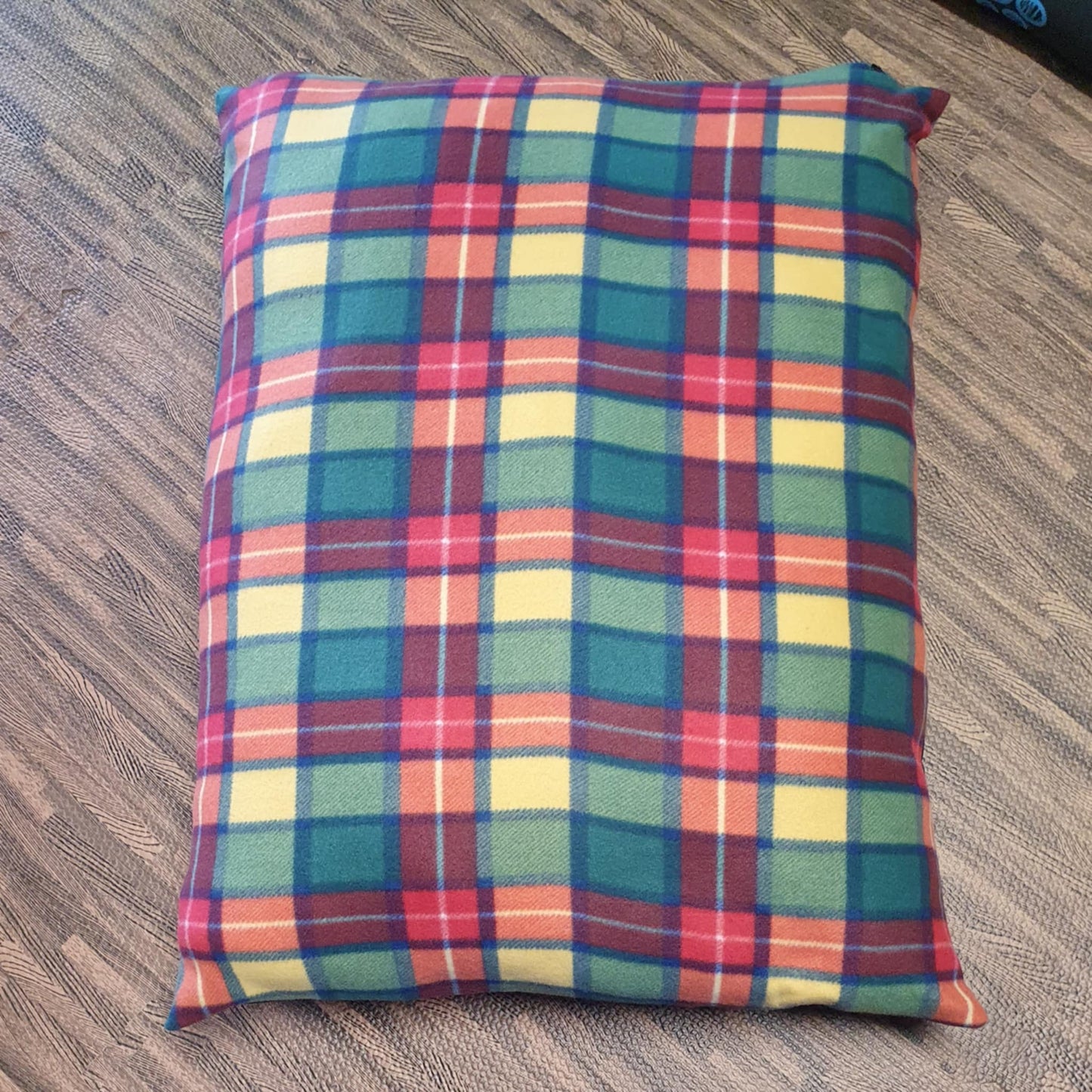 Soft Fleece Multicoloured Pet Cushion With Zip Off Washable Cover